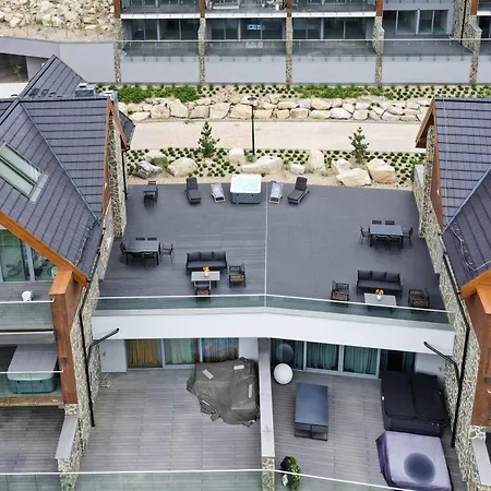 Rajski 205 Z Prywatnym Jacuzzi Na Balkonie Z Widokiem Na Gory דירה שצ'קלארסקה פוראובה